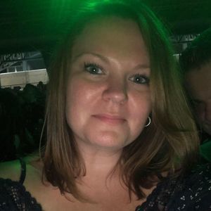 Meet your Posher, Carrie